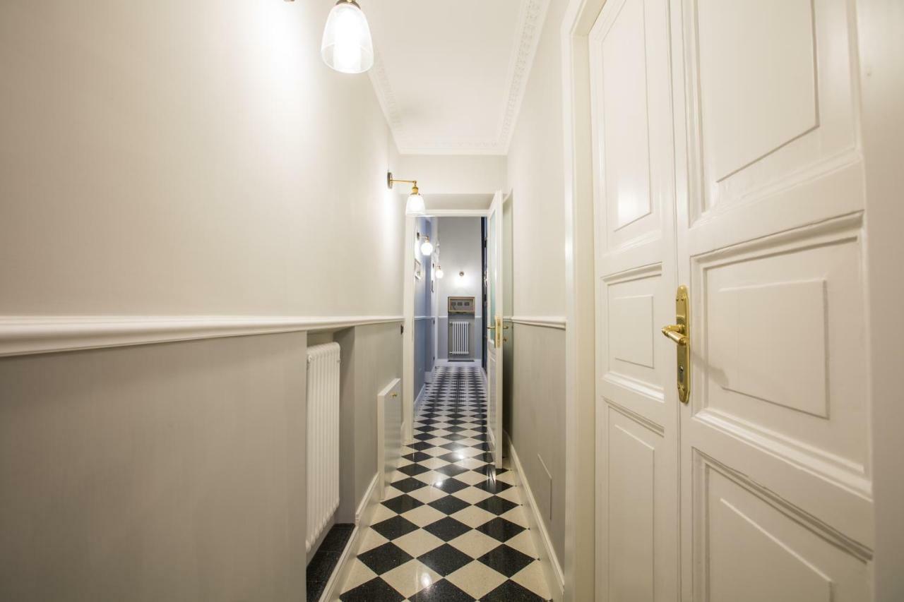 Art Nouveau Roma Colosseo Suites ภายนอก รูปภาพ
