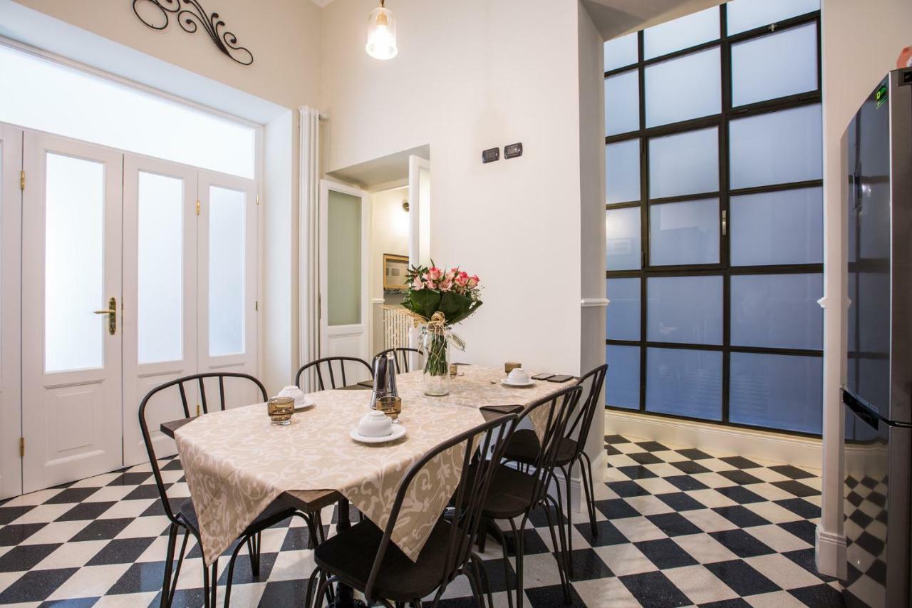 Art Nouveau Roma Colosseo Suites ภายนอก รูปภาพ
